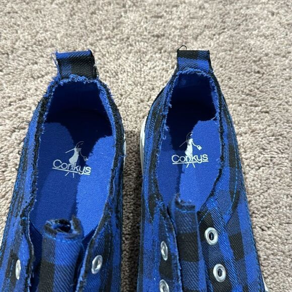 Corkys!! Size 10 ! Blue and black plaid slip on! NWOT pink bottom - Picture 3 of 7